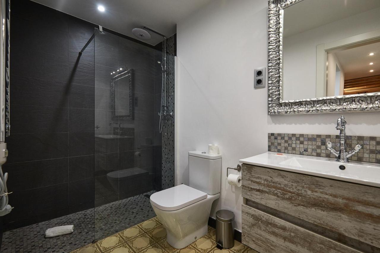 Apartmán Bbarcelona Duplex Poble Sec Exteriér fotografie
